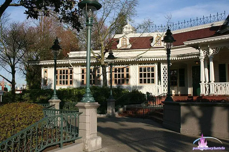 Plaza Gardens Restaurant - Comedor