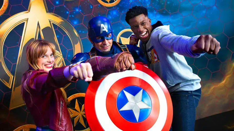 Encuentro con Superhéroes Marvel en Disneyland Paris | Spider-Man, Black Panther y más