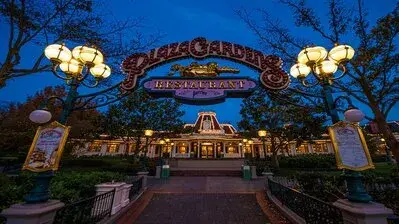 Plaza Gardens Restaurant en Disneyland París